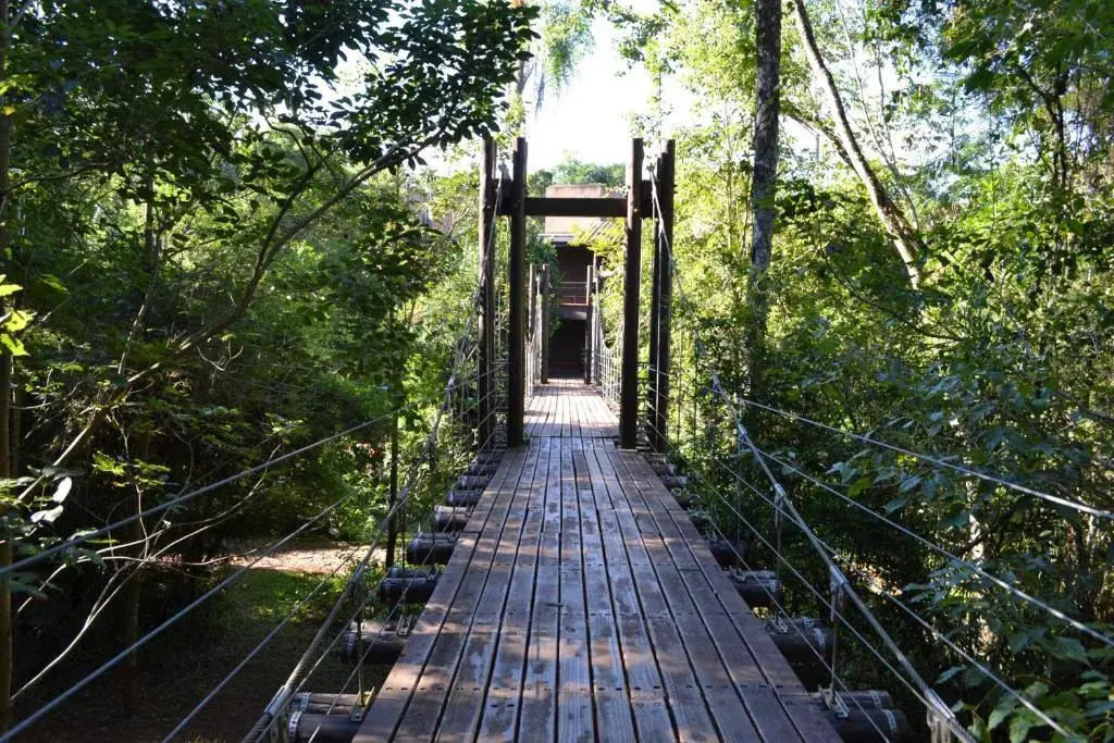 senderos hotel loi suites